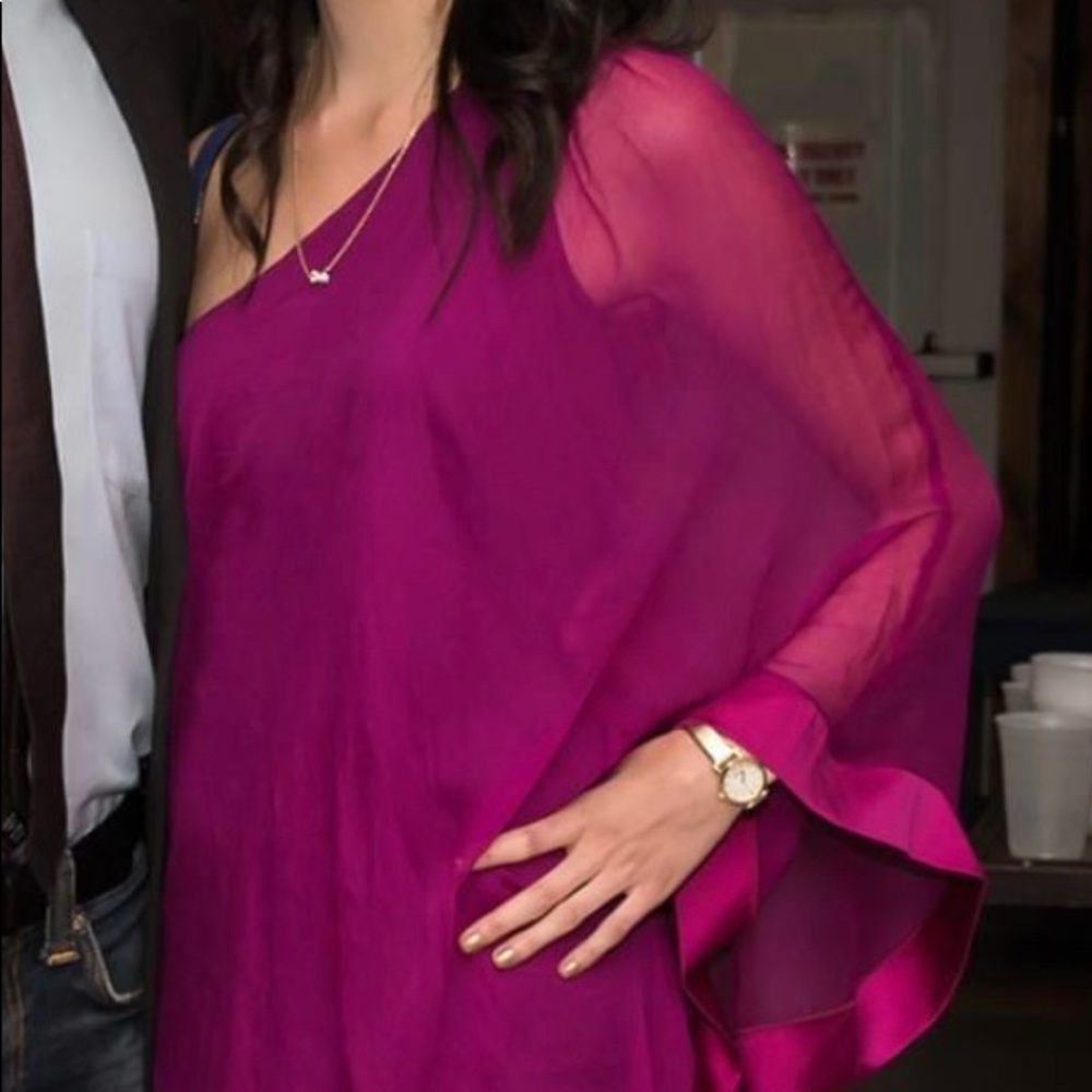 Analili One Shoulder Fuchsia Dress